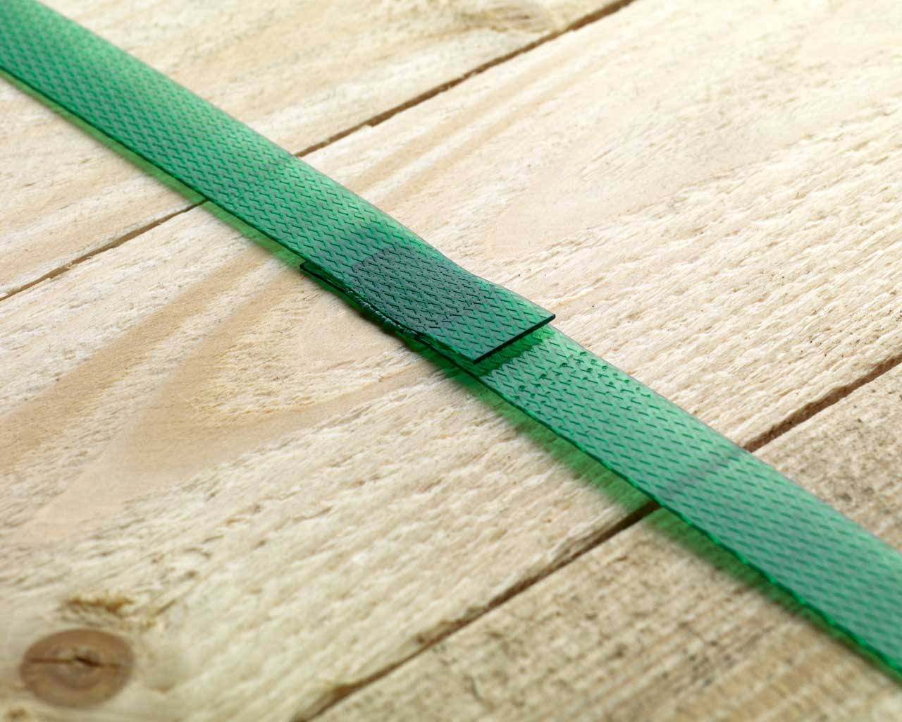 5/8" x 0.035" - PET Strapping — image 3